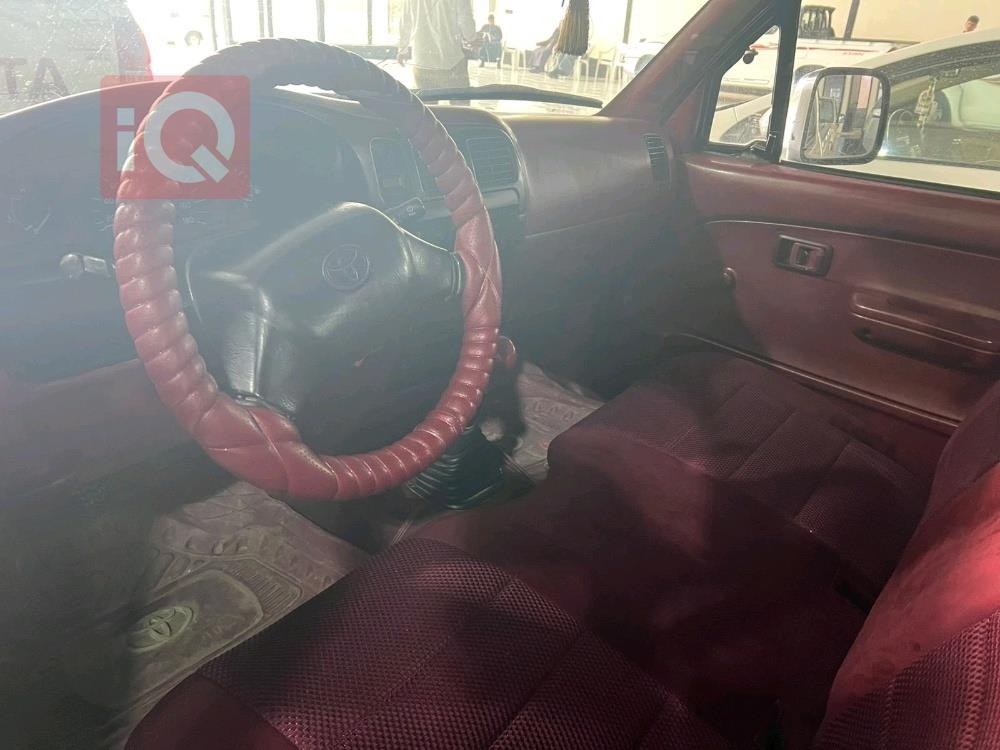 تويوتا هايلوكس